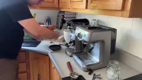 Measure 18 Grams of Coffee